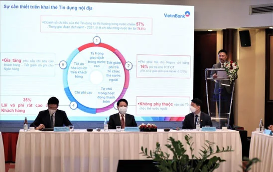 Agribank tích cực triển khai các sản phẩm thẻ, dịch vụ ngân hàng theo hướng số hóa
