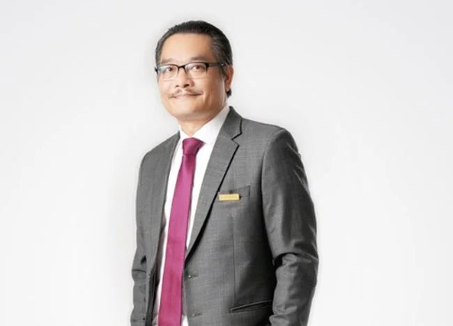 Ong Le Hai thoi lam Tong Giam doc ABBank 2