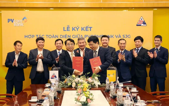PVcomBank trở thành đối tác toàn diện, cung cấp sản phẩm dịch vụ tài chính cho SJG