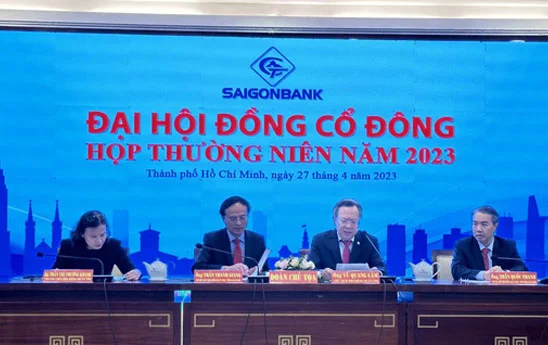 SaiGonBank thong qua ke hoach tang von dieu le