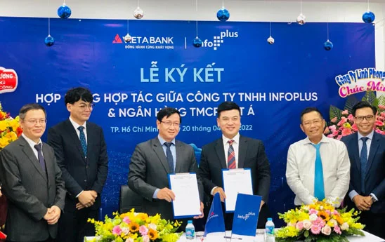 VietABank hợp tác với Infoplus triển khai giải pháp thu tiền điện tử