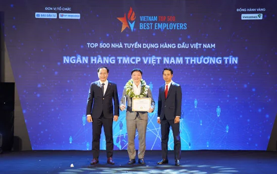 Vietbank vao top 100 nha tuyen dung hang dau Viet Nam