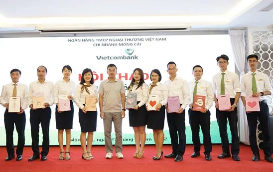 Vietcombank Móng Cái tổ chức Hội thảo “tự đánh giá rủi ro và các chốt kiểm soát RCSA năm 2022”