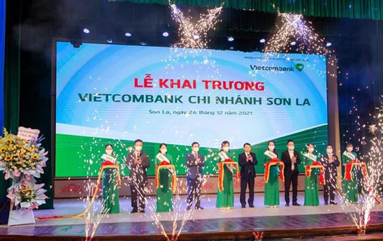 Vietcombank khai trương Chi nhánh Sơn La