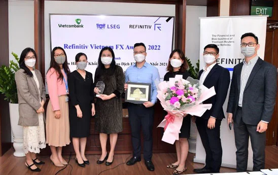 Vietcombank nhận danh hiệu Ngân hàng có khối lượng giao dịch ngoại tệ trên FXall cao nhất năm 2021