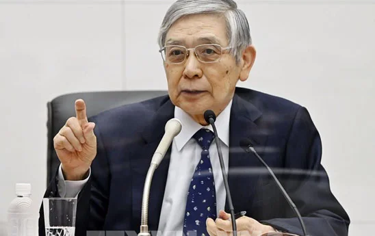 BOJ cam kết duy trì lãi suất siêu thấp