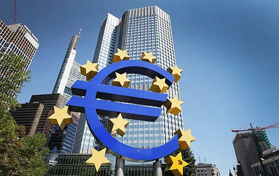 Kinh tế Eurozone trong quý III/2022 đã tăng nhẹ nhờ tăng chi tiêu hộ gia đình và đầu tư kinh doanh