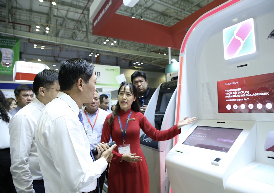 Ngân hàng Agribank nỗ lực thúc đẩy chuyển đổi số