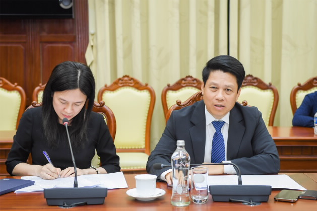  Phó Thống đốc Phạm Tiến Dũng tại buổi làm việc