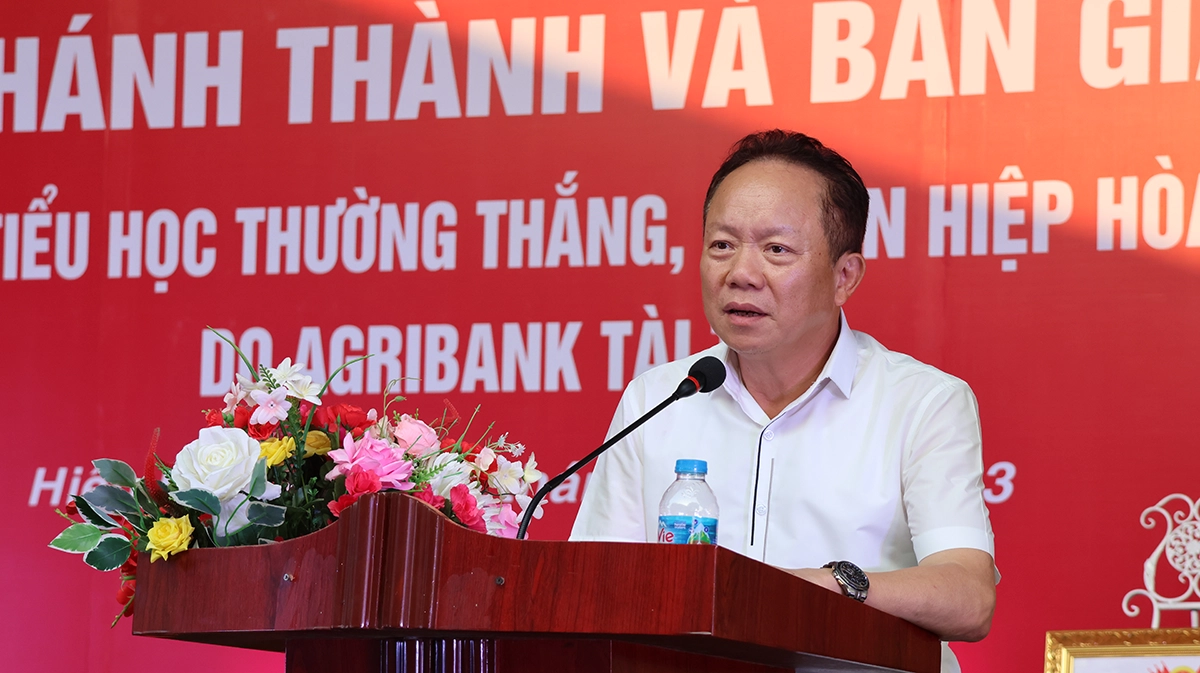 Ông Tô Đình Tơn, Phó Tổng Giám đốc Agribank Việt Nam phát biểu