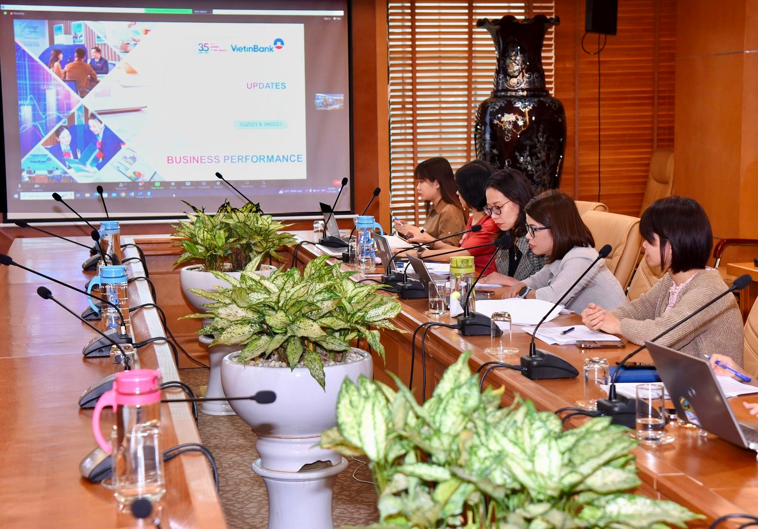 kết quả kinh doanh