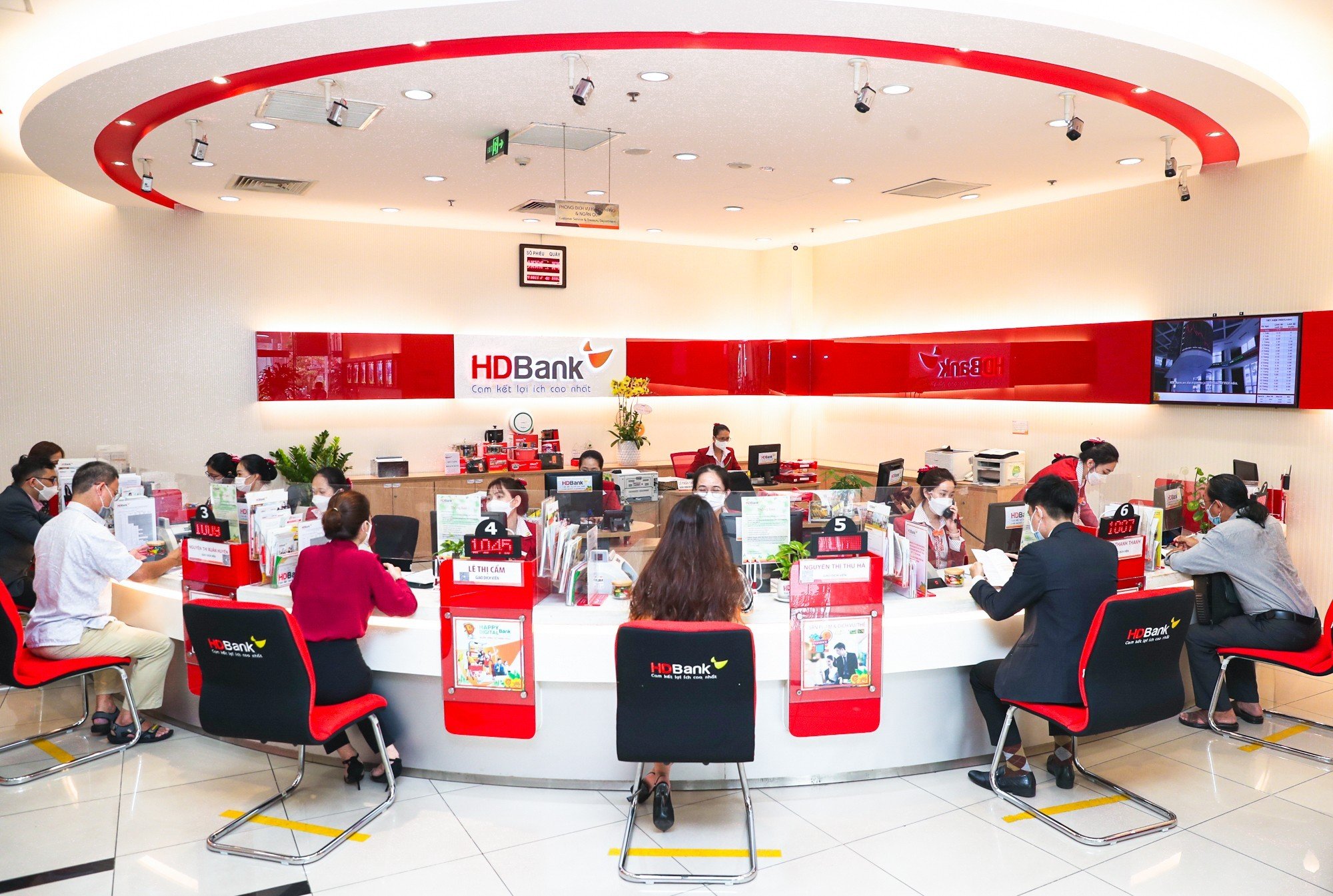 HDBank đặt mục tiêu hoàn thành kế hoạch lợi nhuận 3 tháng cuối năm