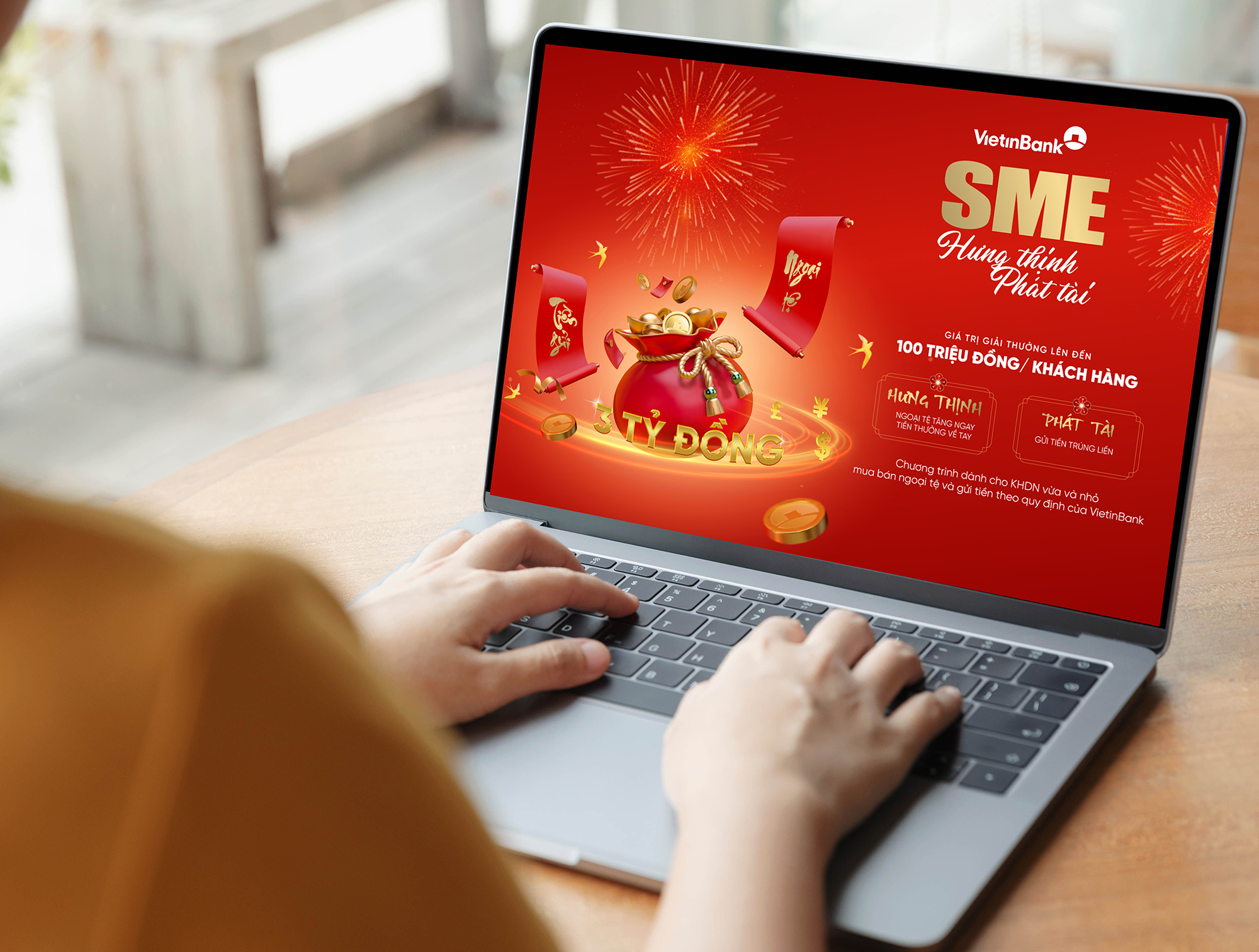 Khách hàng doanh nghiệp SME  có cơ hội nhận tới hàng chục triệu đồng cùng nhiều quà tặng hấp dẫn khi gửi tiền hoặc mua bán ngoại tệ trong dịp cuối năm 2023 và đầu năm 2024.