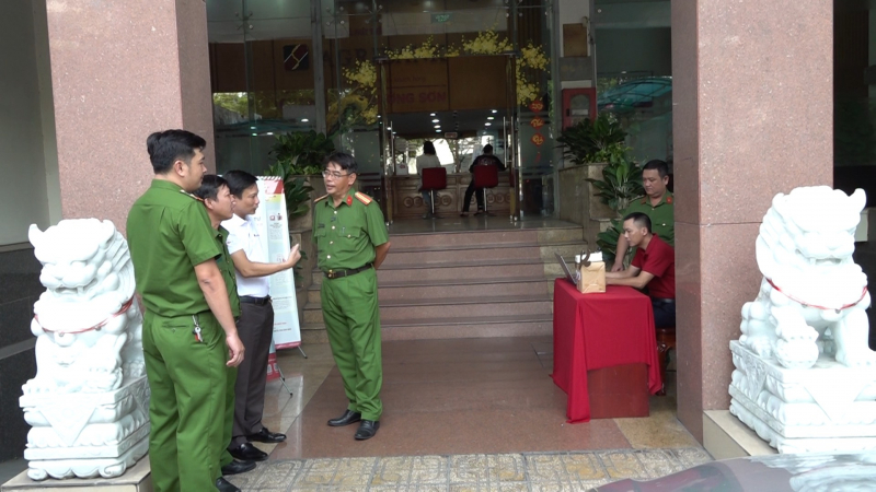 cướp ngân hàng