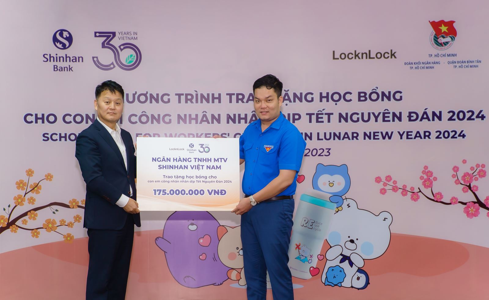 học bổng