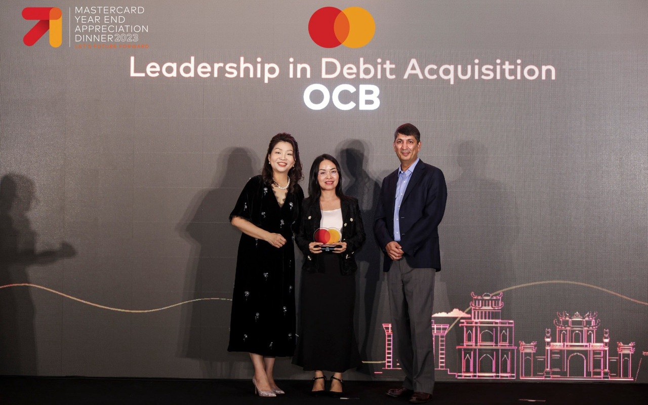 OCB nhận 2 giải thưởng lớn từ Mastercard, dẫn đầu thị phần thẻ ghi nợ tại Việt Nam