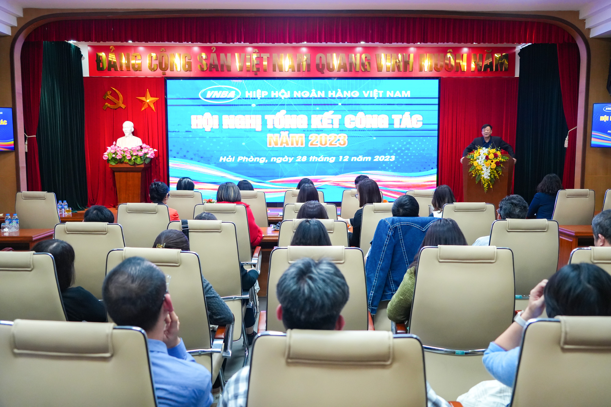 Quang cảnh hội nghị