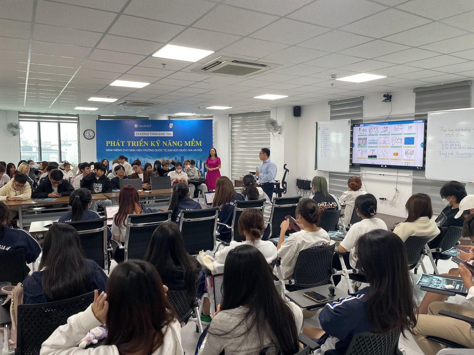 Buổi học về Kỹ năng Nhận thức bản thân - Bức tranh cuộc đời