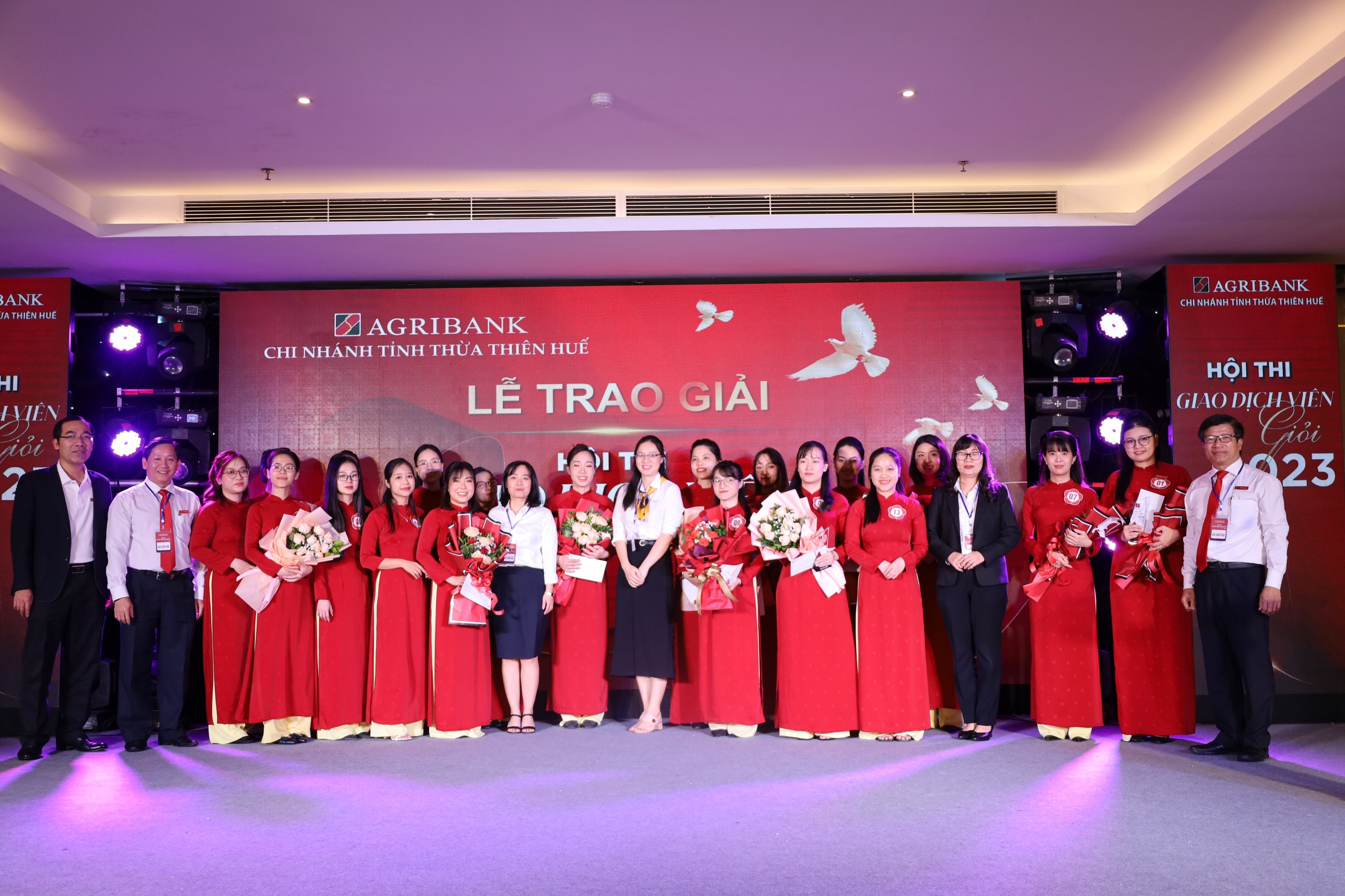 Các chi nhánh Agribank tổ chức hội thi giao dịch viên giỏi 2023
