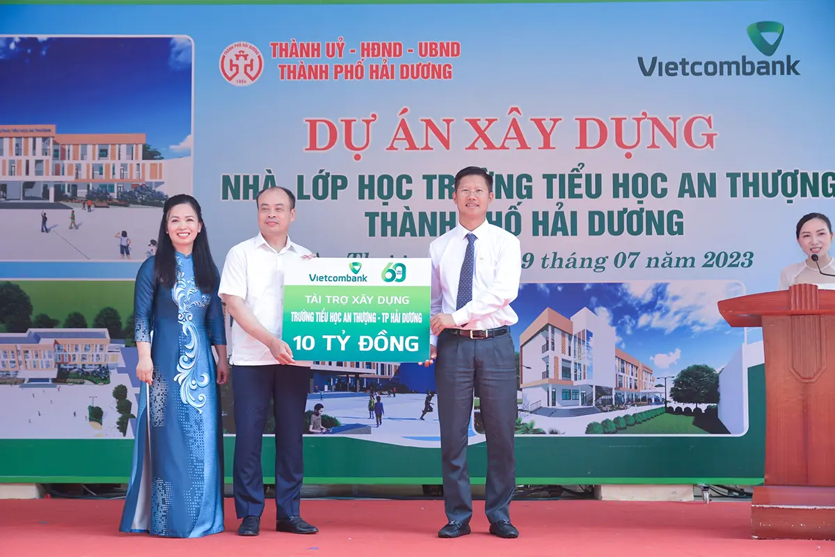 Vietcombank Hải Dương tài trợ 10 tỷ đồng xây trường tiểu học An Thượng 