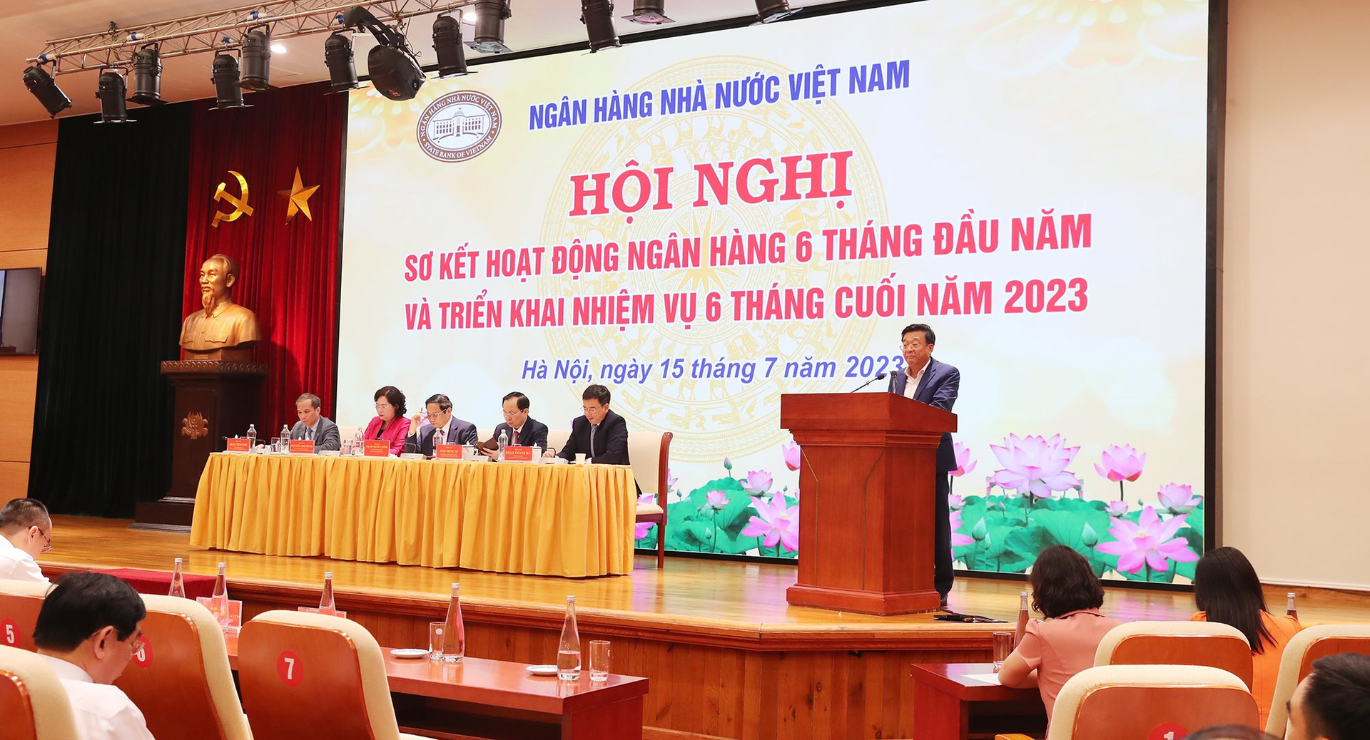 Tổng Thư ký Nguyễn Quốc Hùng