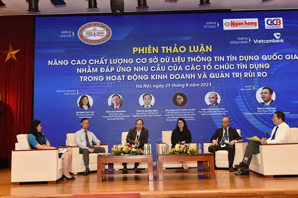 Các đại biểu tham gia phiên thảo luận