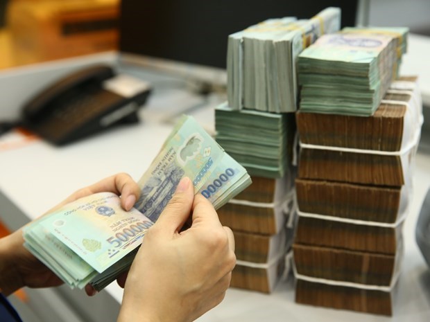 SBV demands interest rate reduction this month hinh anh 1