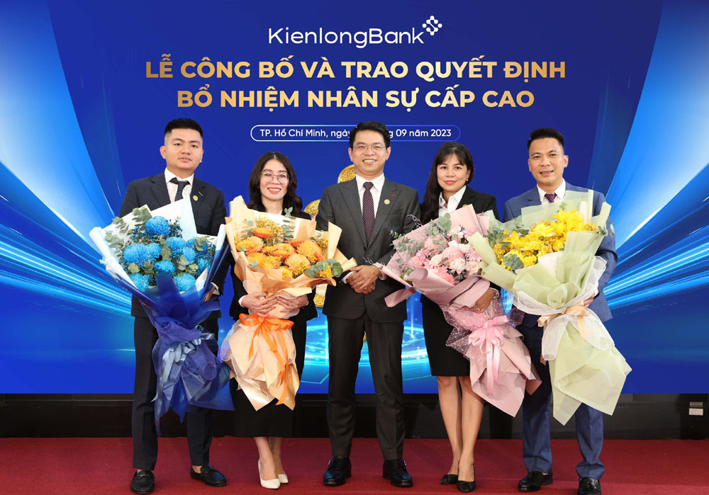 Phó Tổng Giám đốc KienlongBank
