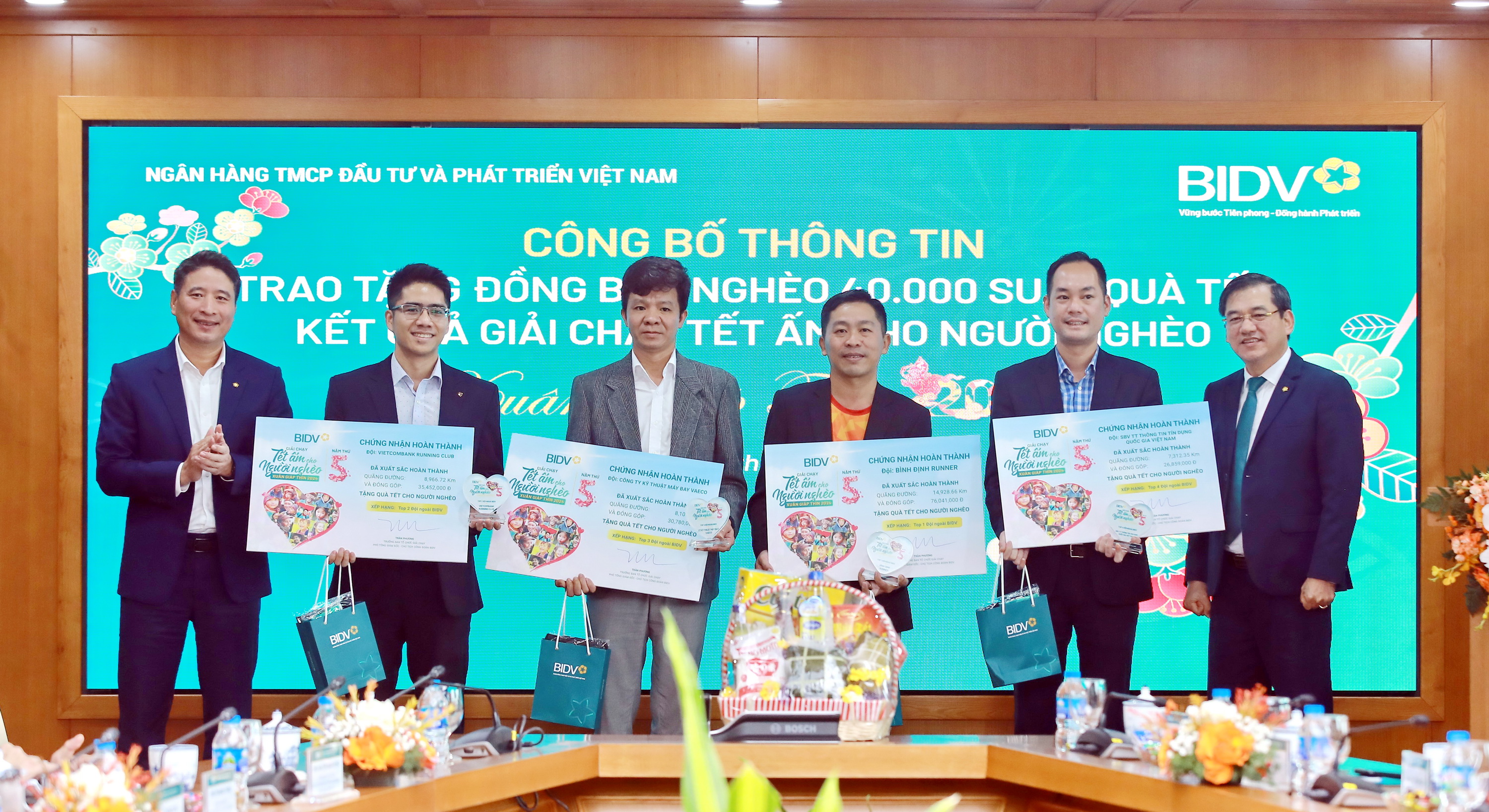 quà Tết