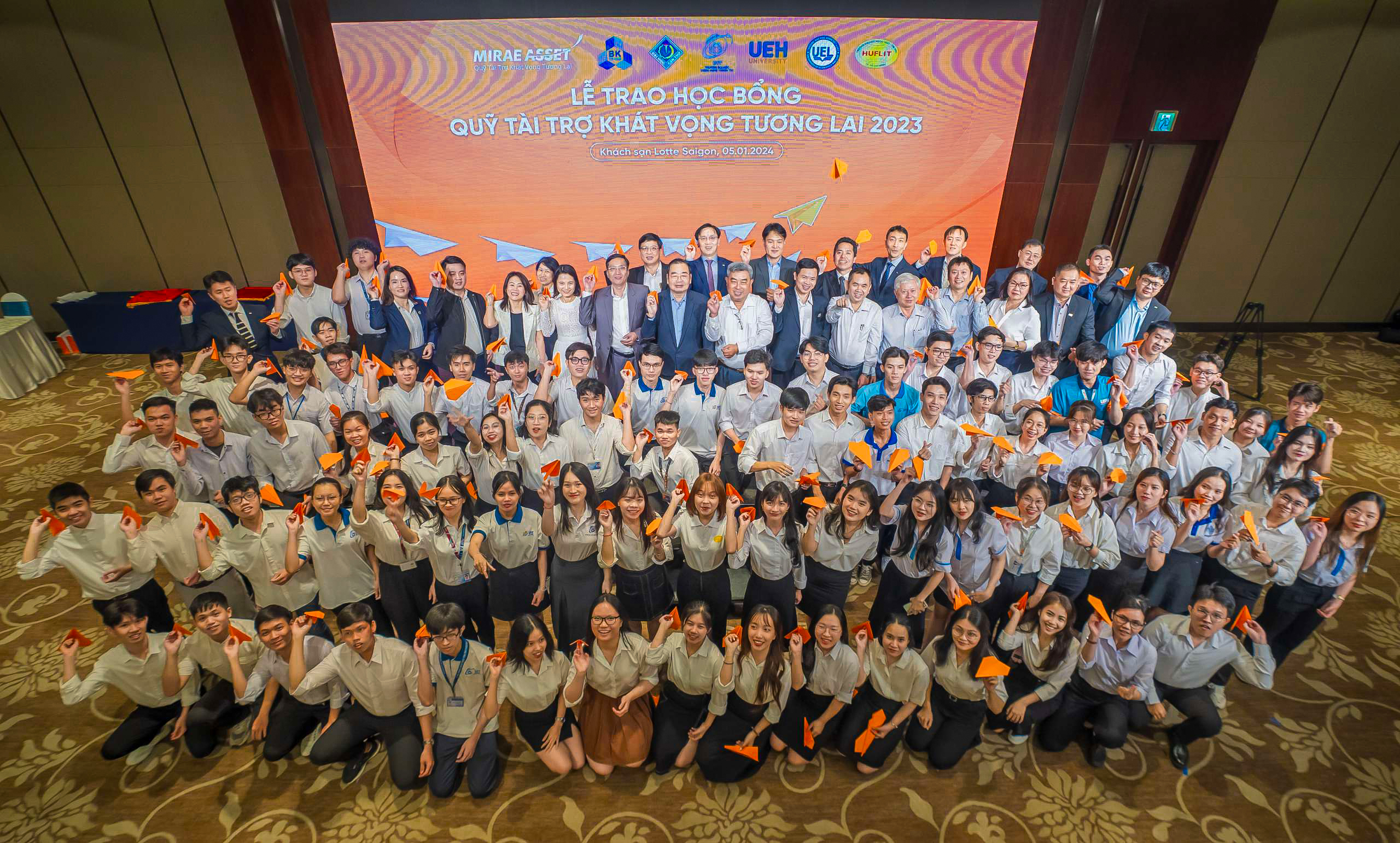 Quỹ tài trợ khát vọng tương lai tặng hơn 4 tỷ đồng học bổng cho sinh viên Việt Nam trong năm 2023
