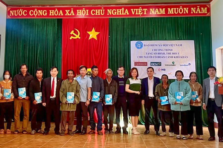 sổ bảo hiểm