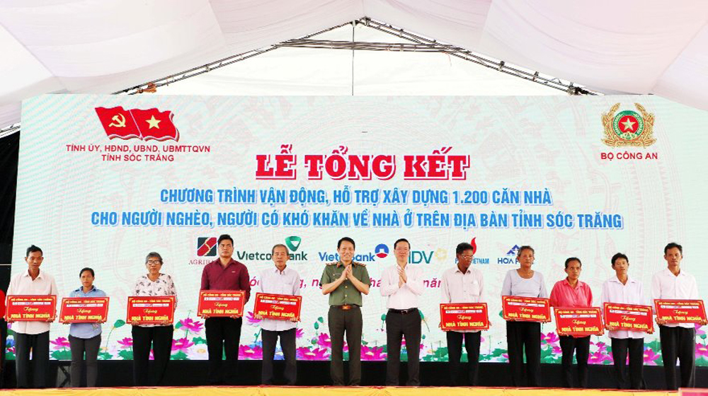 nhà cho người nghèo