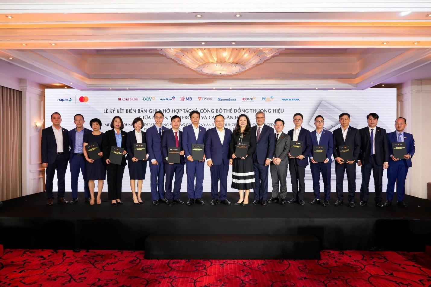 Mastercard and NAPAS jointly announce the first co-badged card in Việt Nam