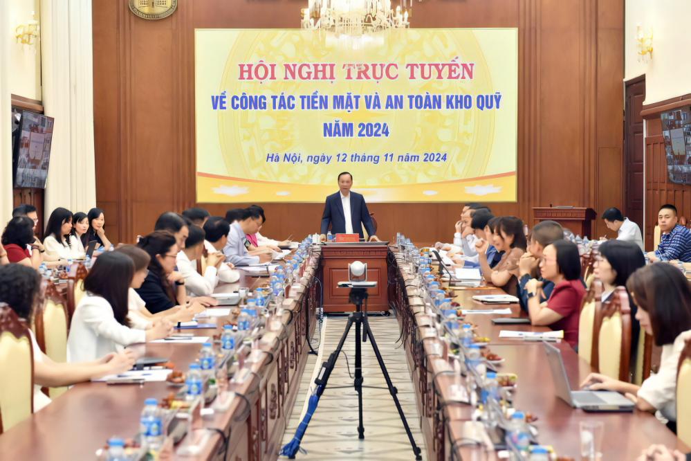 Quang cảnh Hội nghị trực tuyến về công tác tiền mặt và an toàn kho quỹ