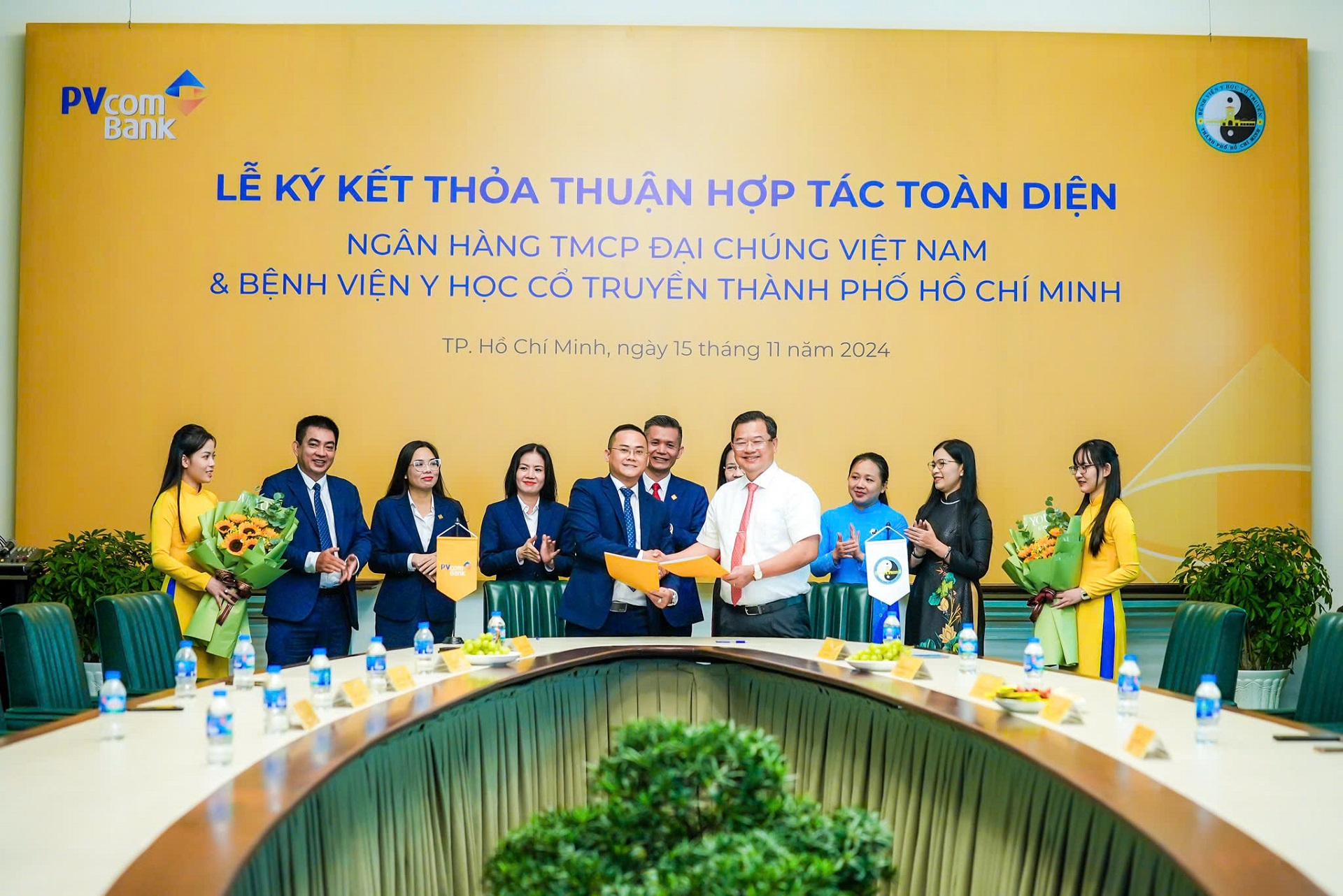 PVcomBank đẩy mạnh hợp tác với bệnh viện Y học cổ truyền TP. Hồ Chí Minh