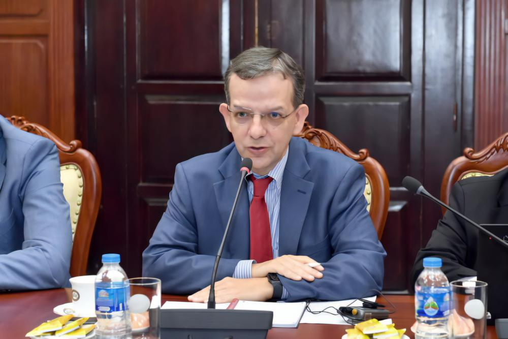 Ông Paulo Medas -Trưởng Đoàn Điều IV của IMF đối với Việt Nam