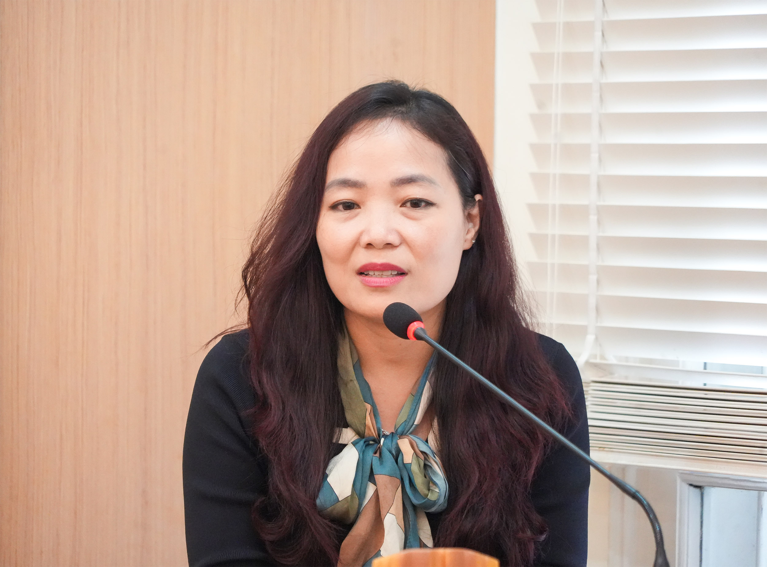Bà Bùi Thu Oanh, Trưởng Ban Công tác Hội viên phát biểu