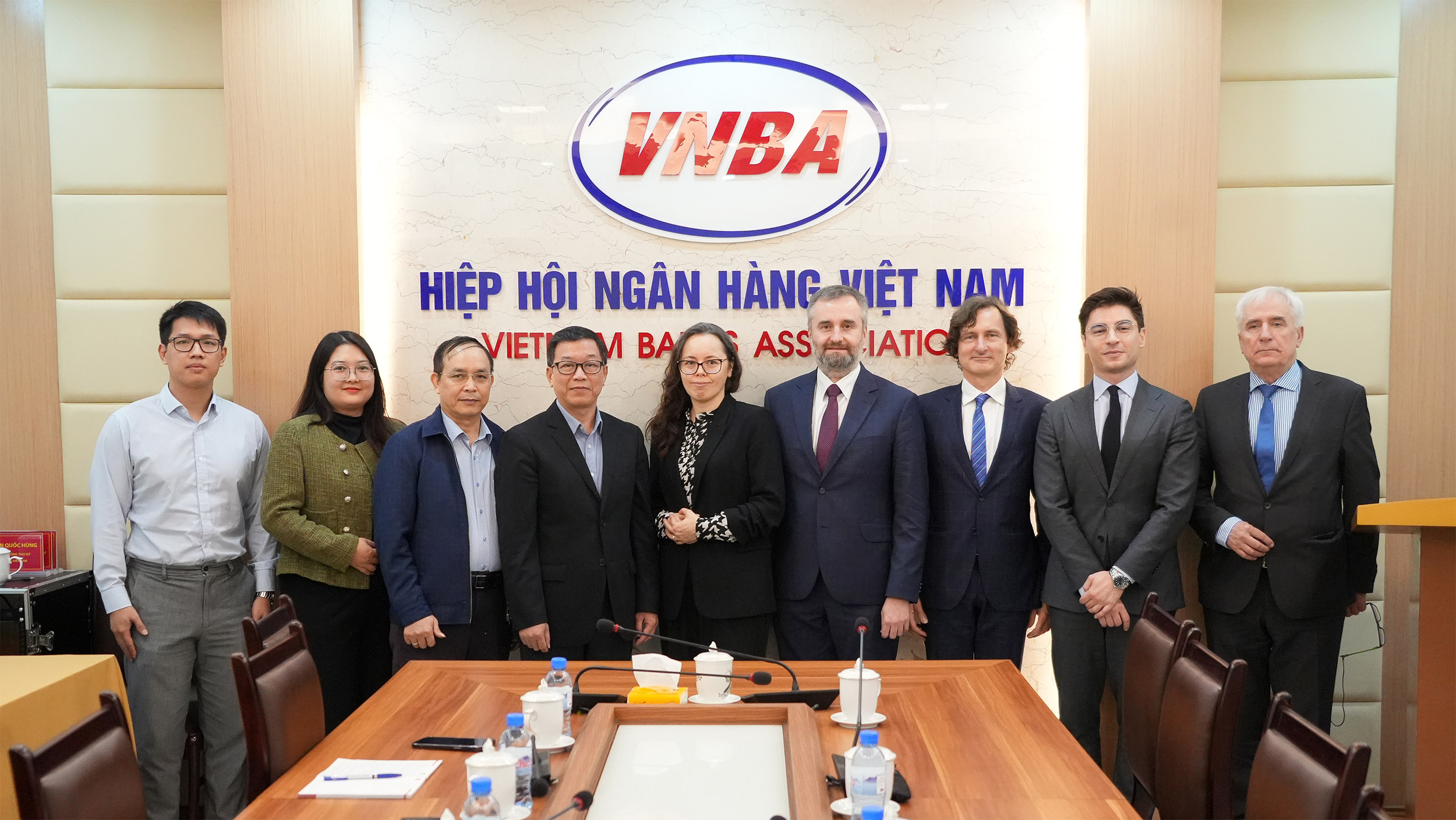 Chụp ảnh lưu niệm