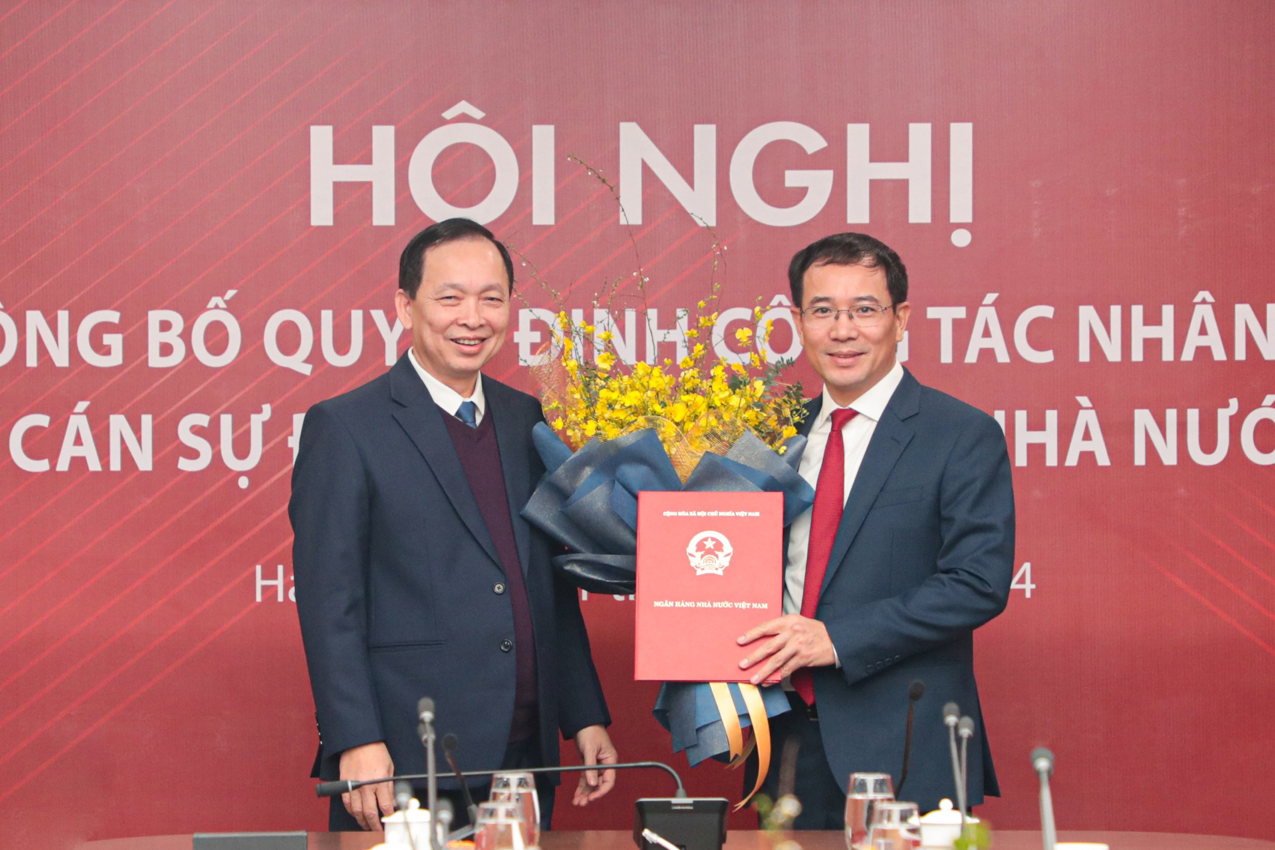 lãnh đạo cấp cao