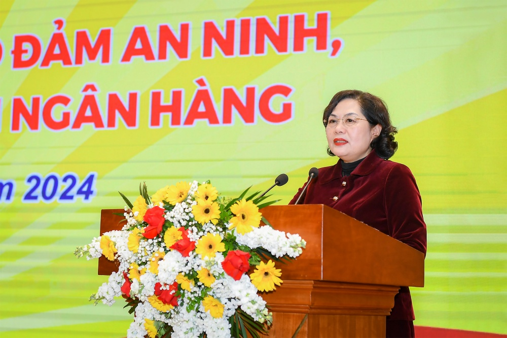 Thống đốc NHNN Nguyễn Thị Hồng phát biểu tại Hội nghị