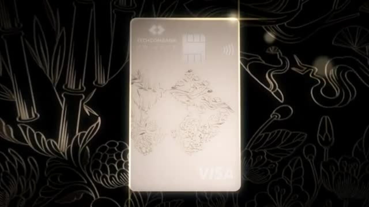 techcombank-ra-mat-the-thanh-toan-va-the-tin-dung-quoc-te-1707192266.jpg?w=0&h=0&q=100&dpr=1&fit=crop&s=hScCq8QJsJY1vtt1RQPvUQ