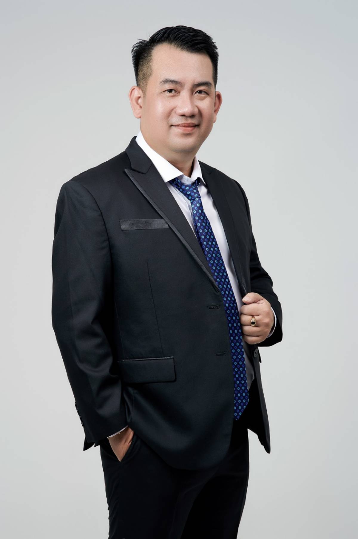 Phó Tổng giám đốc