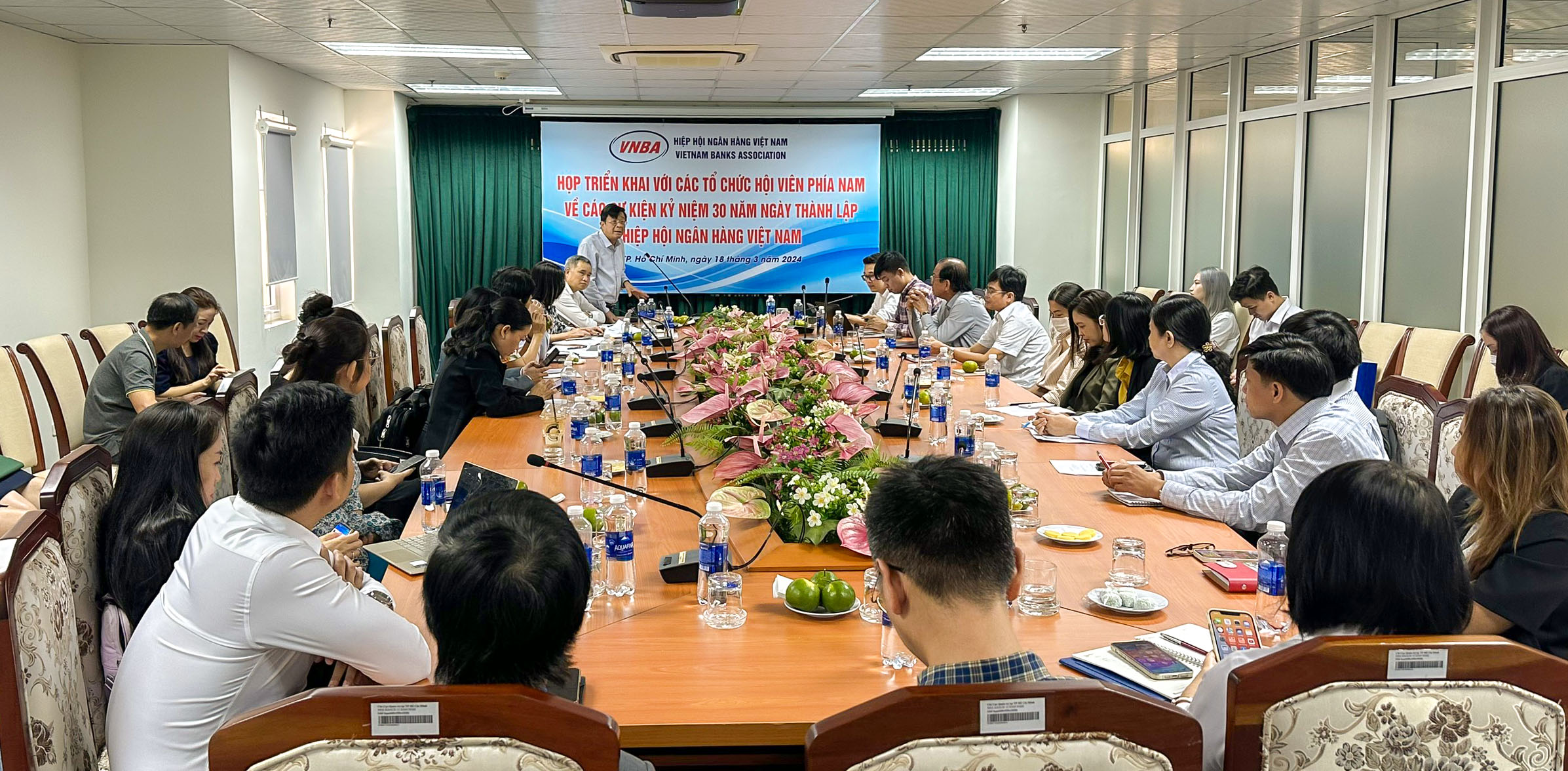 Toàn cảnh cuộc họp