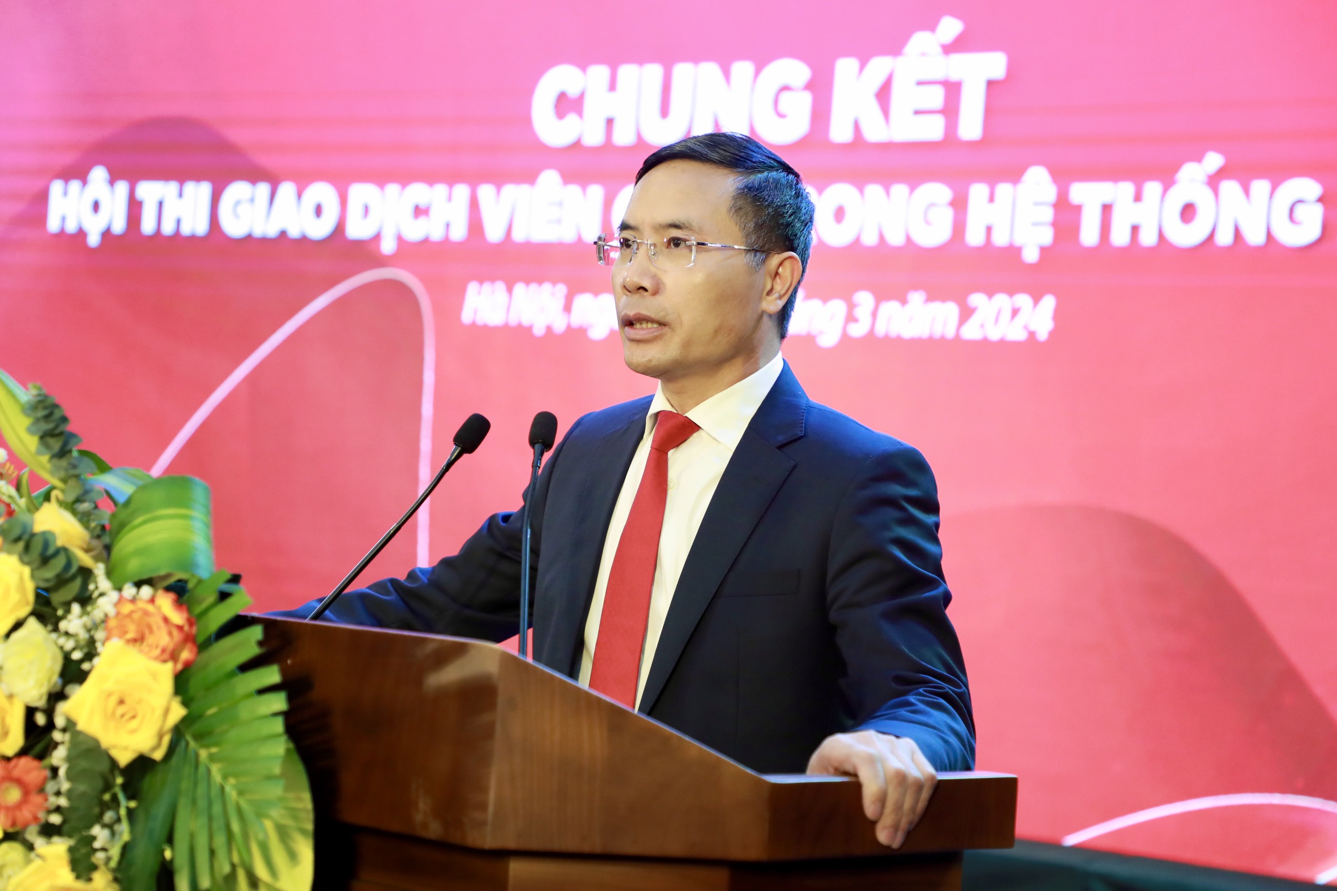 Đồng chí đồng chí Phạm Đức Ấn - Bí thư Đảng ủy, Chủ tịch Hội đồng thành viên phát biểu tại Hội thi