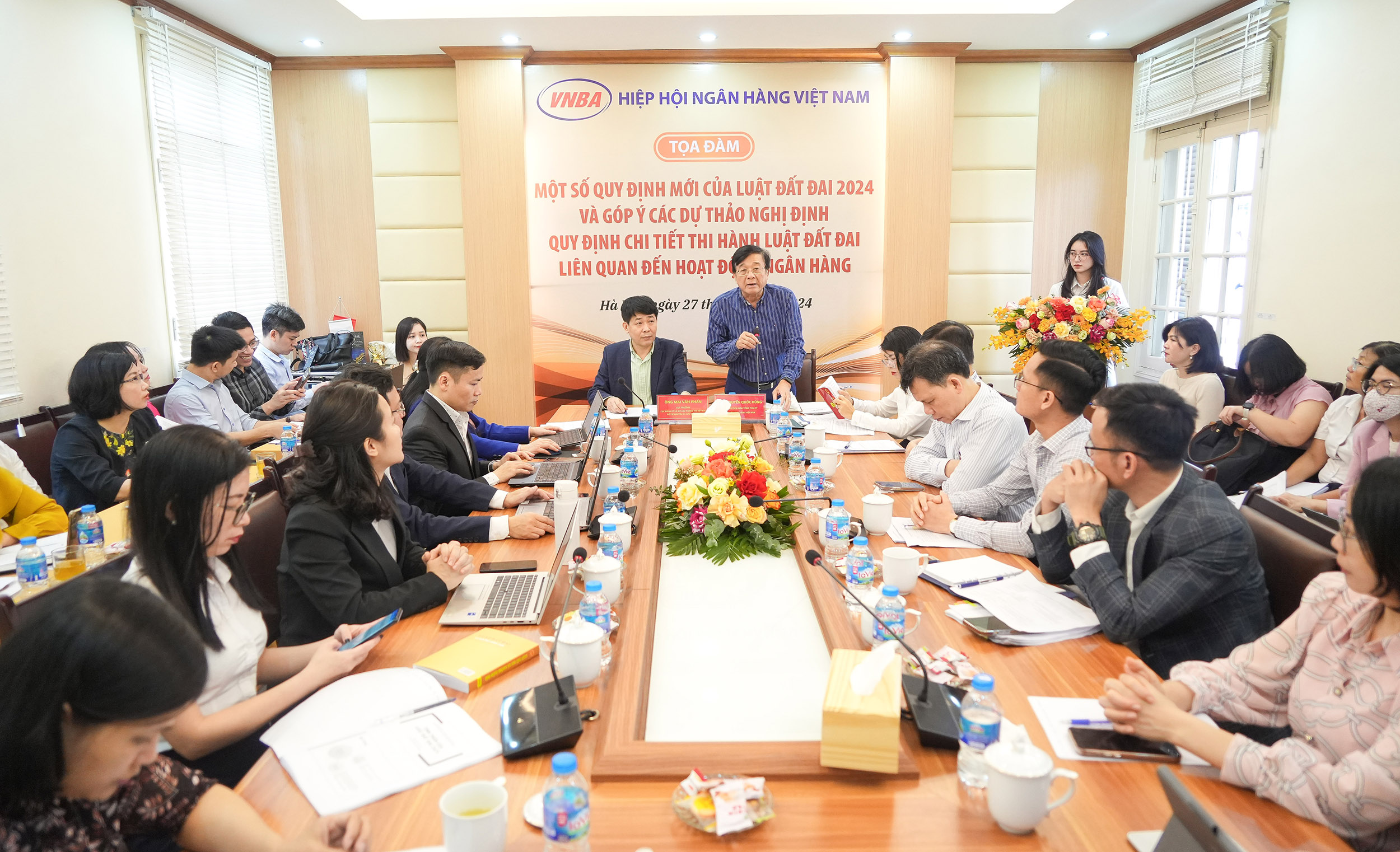 Tọa đàm góp ý các dự thảo Nghị định thi hành Luật Đất đai 2024 liên quan đến hoạt động ngân hàng