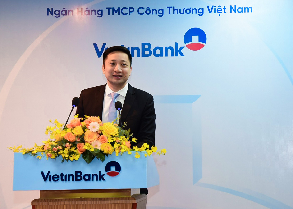 Phó Tổng Giám đốc VietinBank