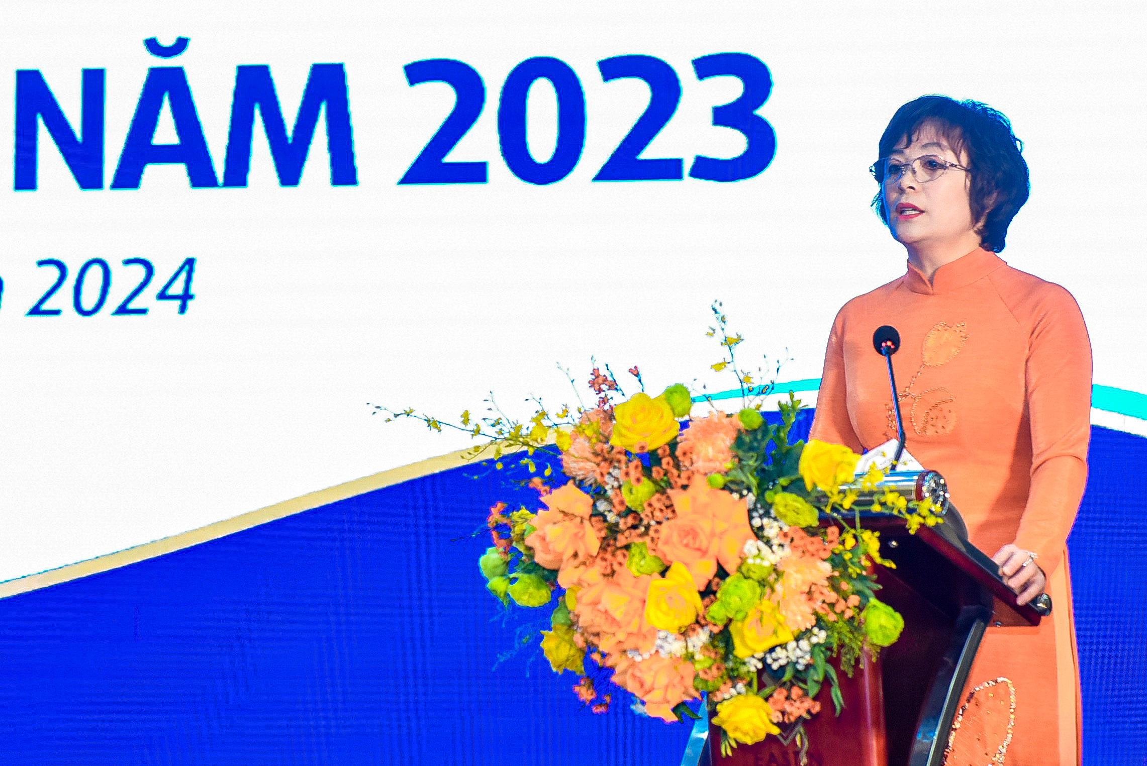 Tổng giám đốc Co-opBank Phạm Thị Hồng Minh phát biểu tại Hội nghị