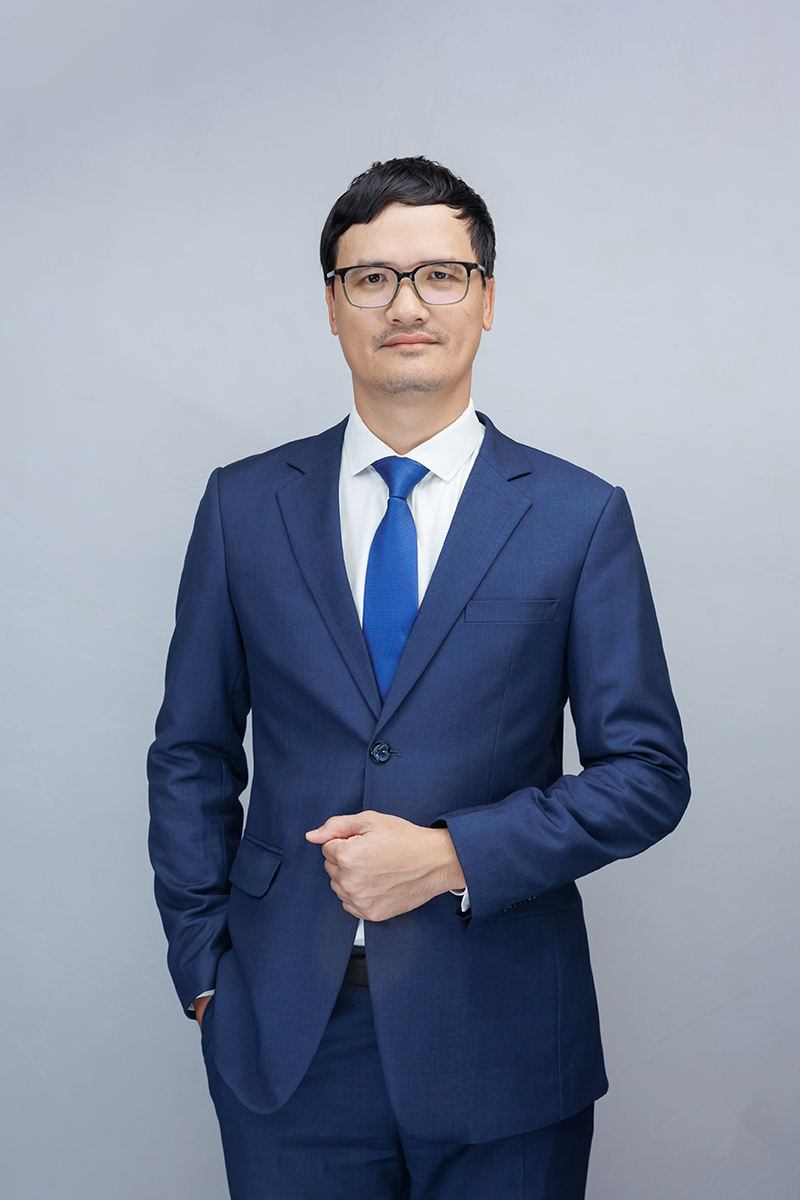 Hoàng Thế Hưng