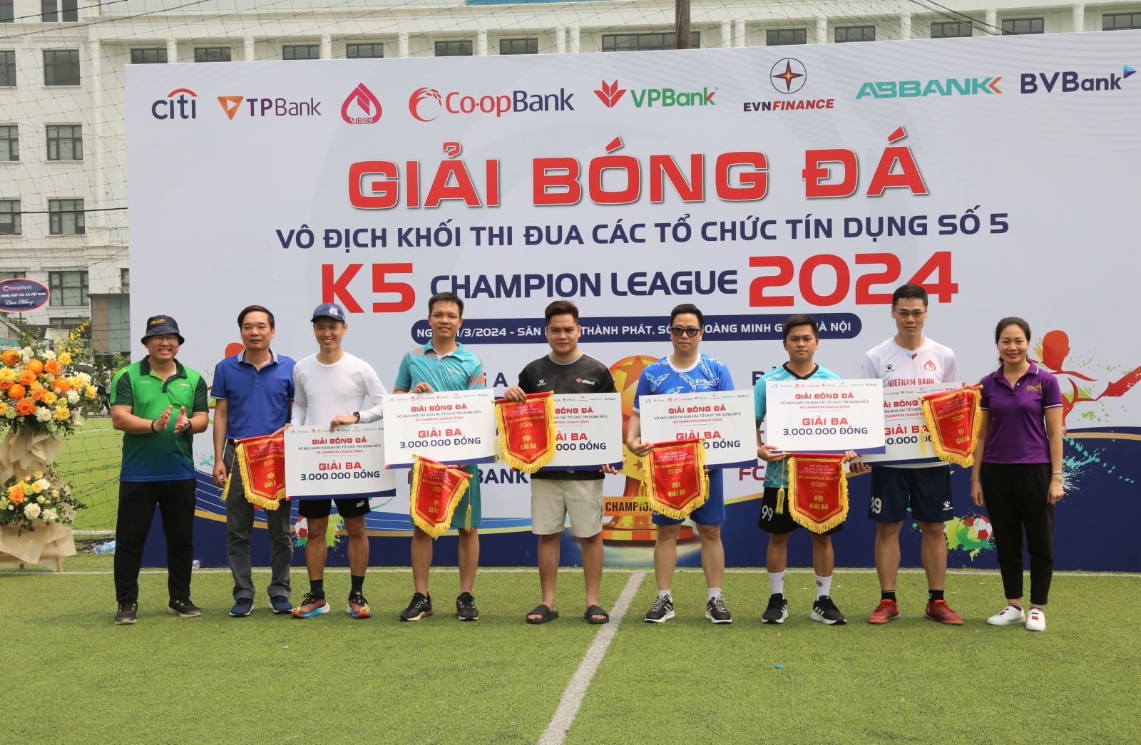 Các đội bóng còn lại đồng đạt giải Ba tại giải bóng đá vô địch Khối 5 năm 2024