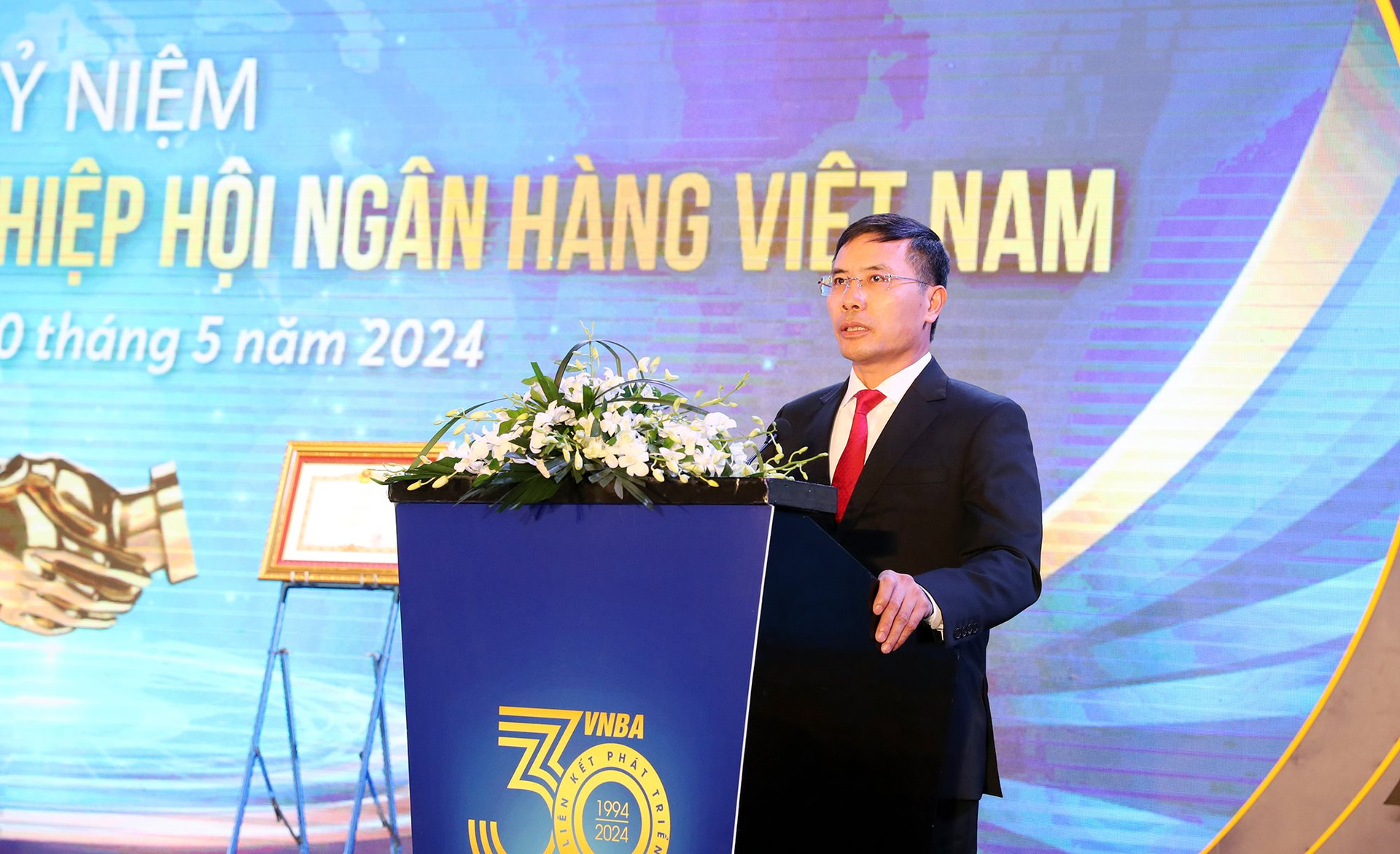 Ông Phạm Đức Ấn, Chủ tịch Hội đồng Hiệp hội phát biểu đáp từ